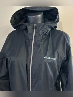 COLUMBIA Omni-Tech women’s size XL jacket